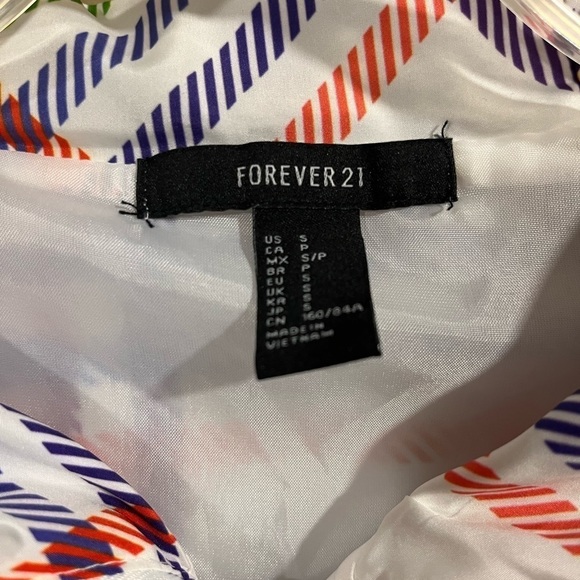 Forever 21 Tokyo Retro Windbreaker Jacket Hood Size Small Rainbow Skater Pride - Picture 4 of 10
